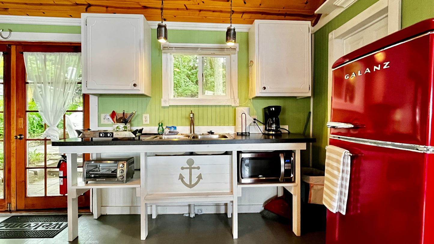 Northwood Creek (Cabin 7) - Main Image