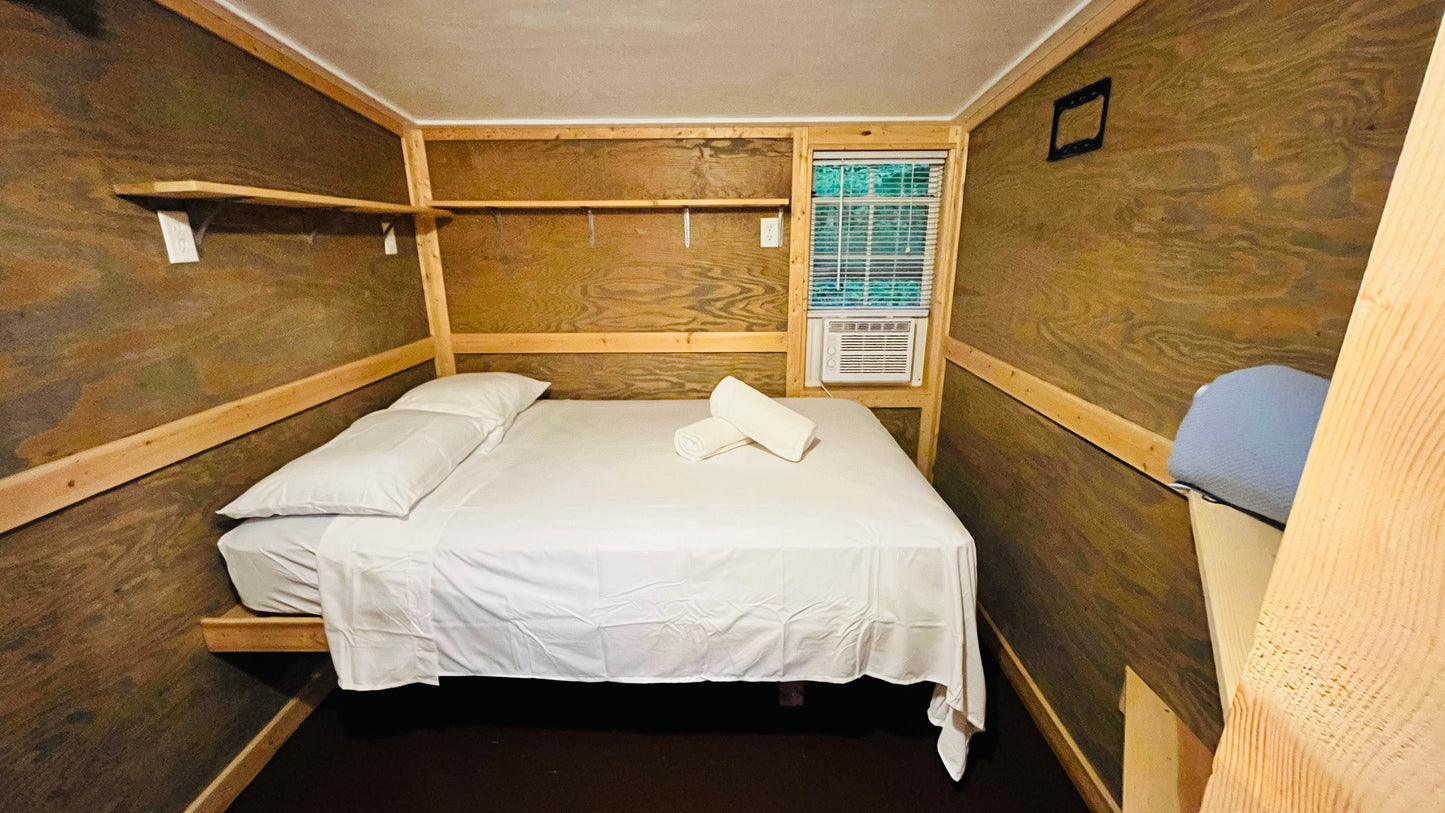 Rustic Nautic (Cabin 9)