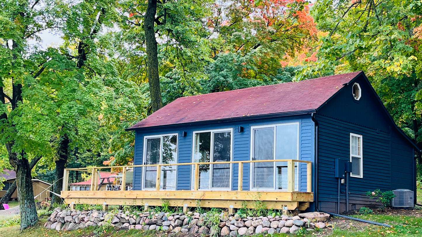 Stunning Lake View (Cabin 11)