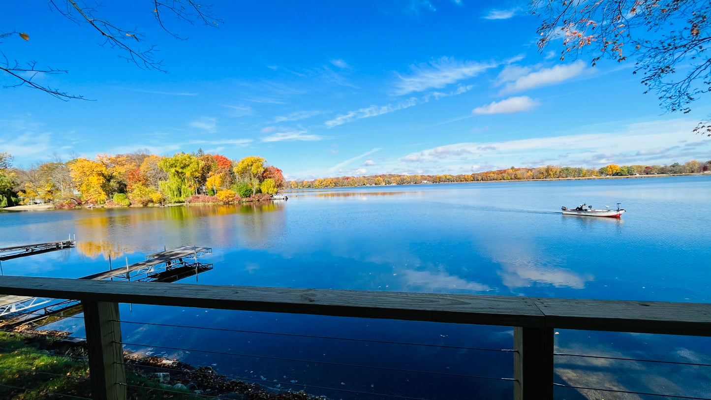 Stunning Lake View (Cabin 11)