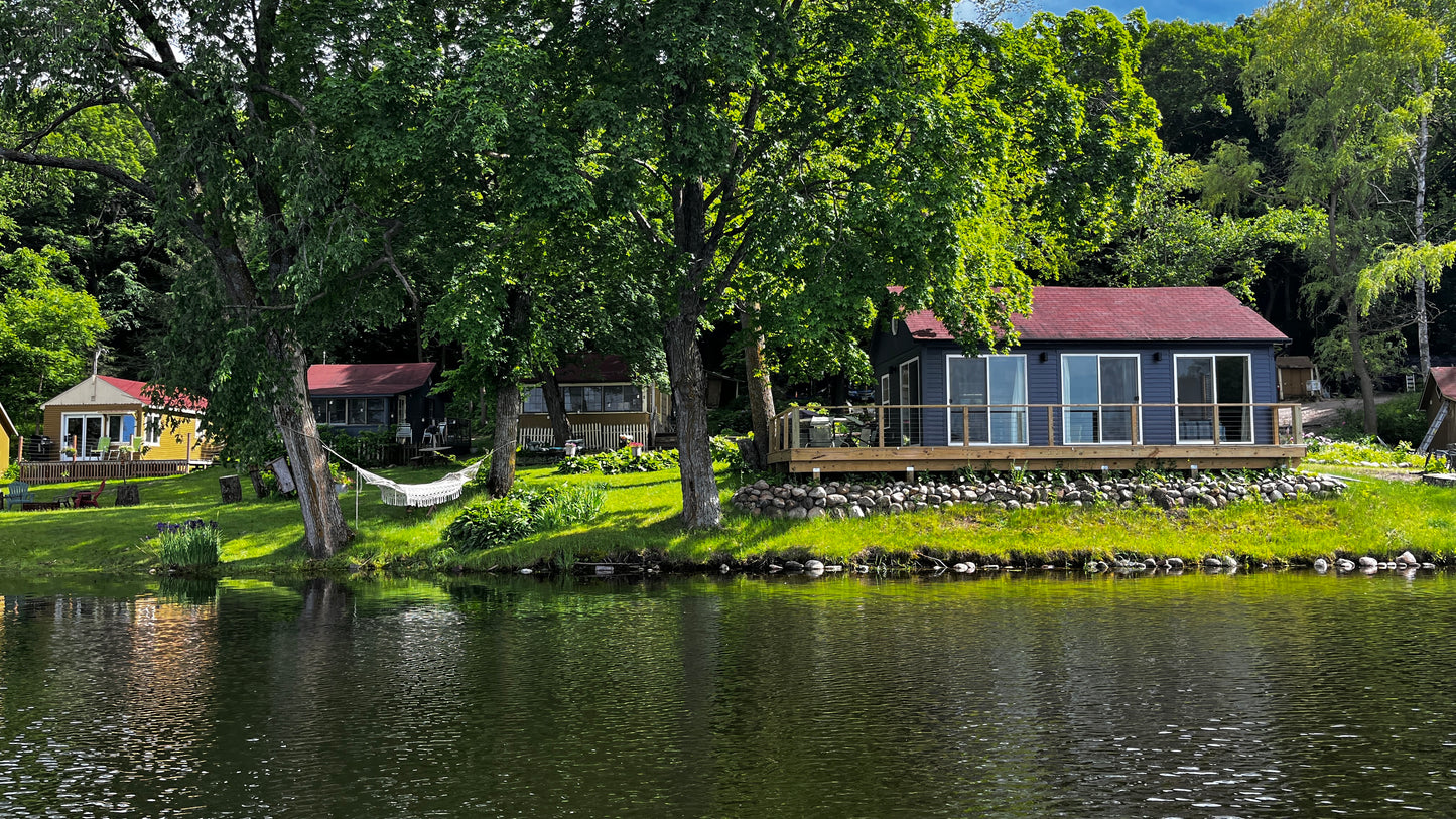 Stunning Lake View (Cabin 11)